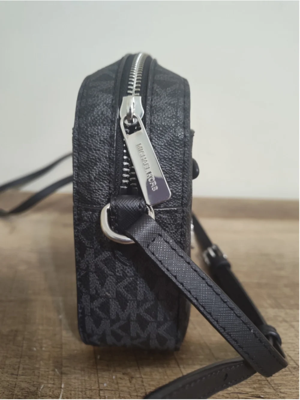 Women's Michael Kors Black Silver Crossbody Bag One Size